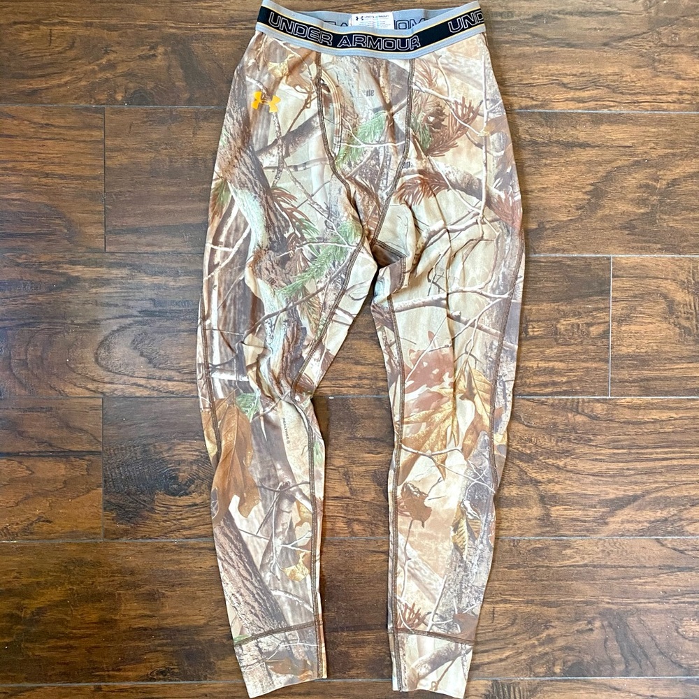 Under Armour Cold Gear camo thermal tights. M/LG
